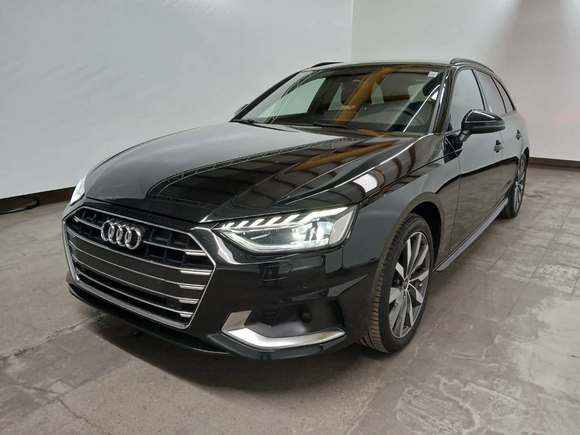 Skats no kreisās puses priekšā