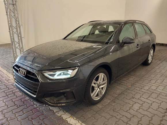 Pogled od napred levo