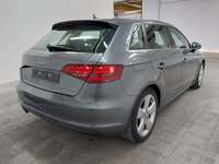 Widok z tyłu po stronie prawej