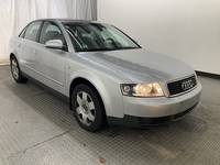 Вид спереди справа