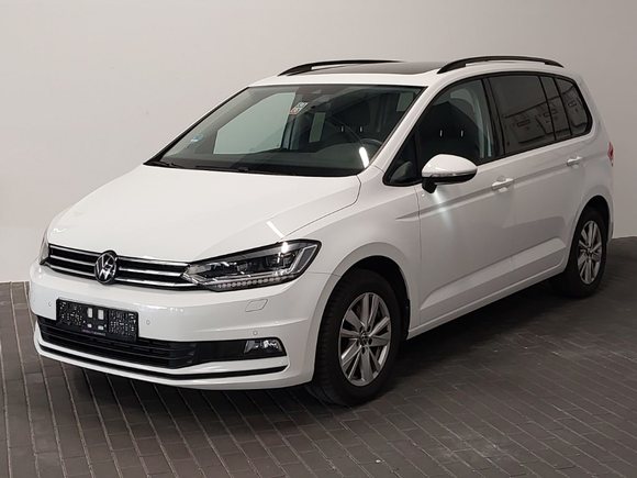 Вид спереди слева