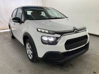 Pogled sprijeda desno