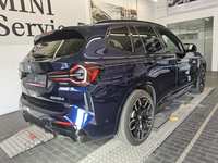 Изглед отзад отдясно