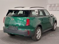 Вид сзади справа