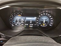 Pogled na kombinovani instrument