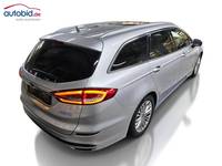 Pogled od pozadi desno