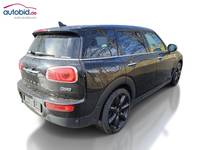 Vue de l’arrière droit