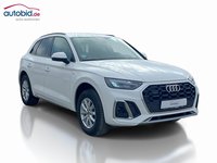 Skats no labās puses priekšā