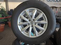 Pogled od napred levo