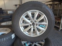 Pogled od napred levo