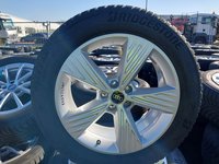 Pogled od napred levo