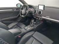 Вид на салон