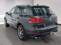 Вид сзади слева