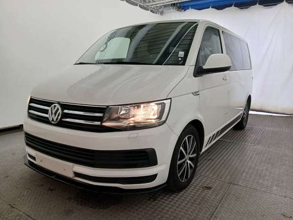 Náhled zpředu zleva