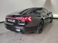 Widok z tyłu po stronie prawej