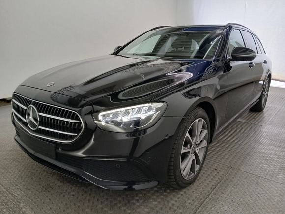 Náhled zpředu zleva