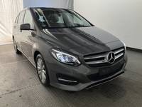 Widok z przodu po stronie prawej