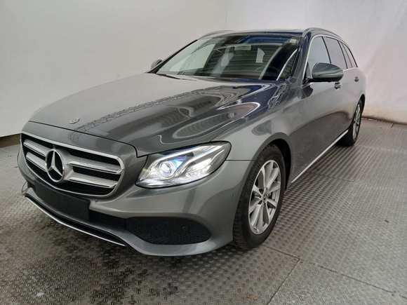 Náhled zpředu zleva