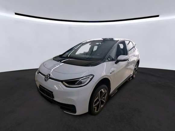 Pogled od napred levo