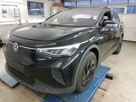 Pogled od napred levo