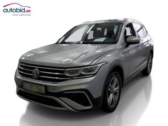 Vista anteriore sinistra