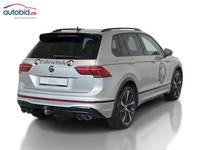 Skats no labās puses aizmugurē