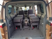 View of boot / luggage space