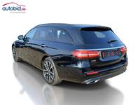 Pogled od pozadi levo