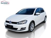 Skats no kreisās puses priekšā