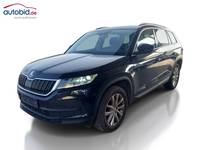 Skats no kreisās puses priekšā