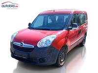 Skats no kreisās puses priekšā