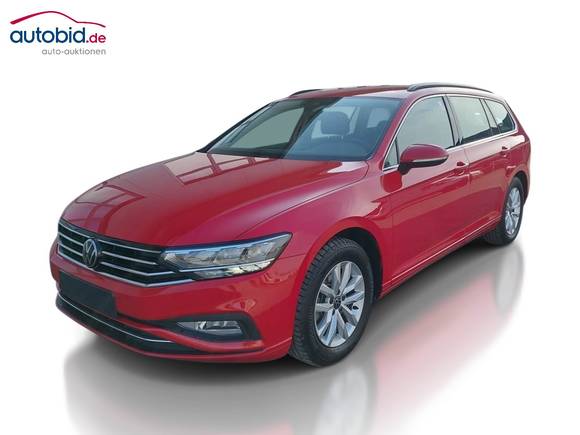 Skats no kreisās puses priekšā