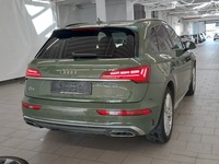 Vue de l’arrière droit