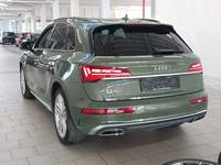 Vue de l’arrière gauche