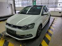 Вид спереди слева