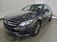 Pogled sprijeda lijevo