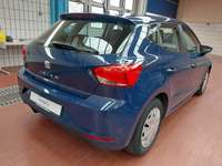 Vue de l’arrière droit