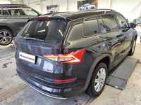 Вид сзади справа