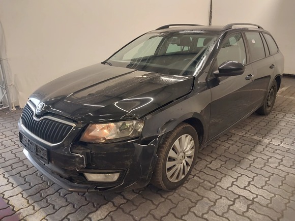 Pogled od napred levo