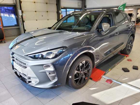 Вид спереди слева