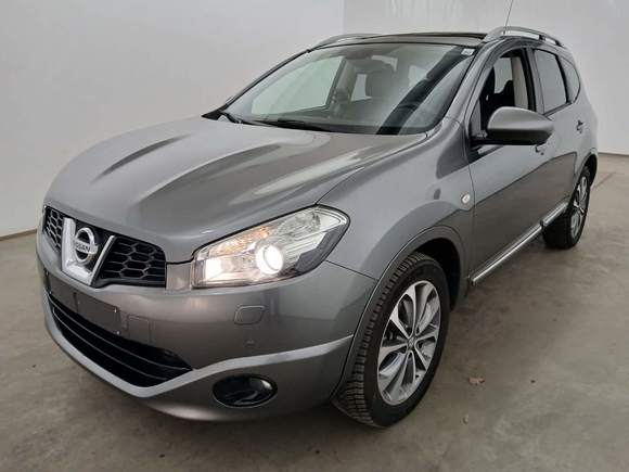 Widok z przodu po stronie lewej