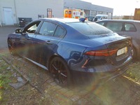 Pogled straga lijevo