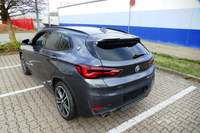 Pogled straga lijevo