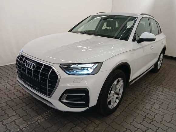 Skats no kreisās puses priekšā