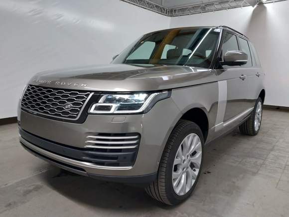 Skats no kreisās puses priekšā