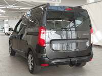 Aanzicht achter links