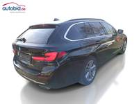 Vue de l’arrière droit