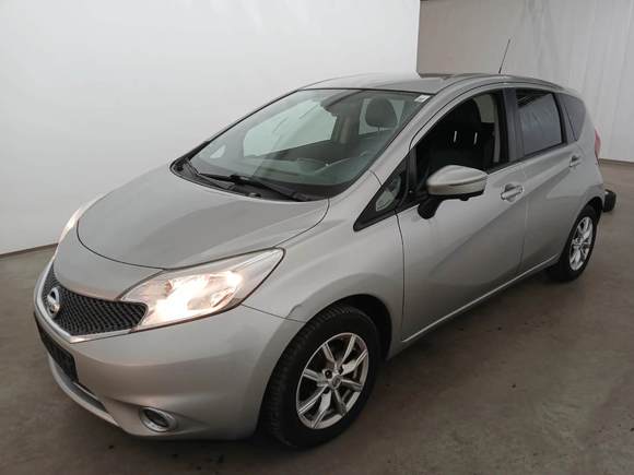 Widok z przodu po stronie lewej