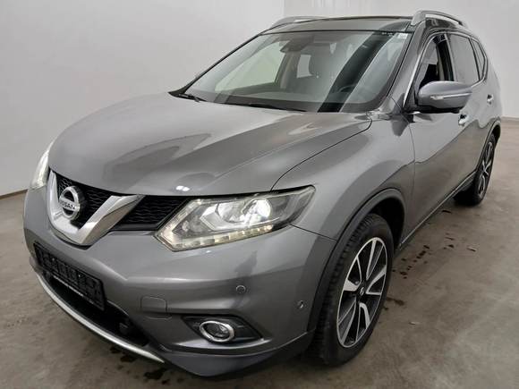 Vue de l’avant gauche