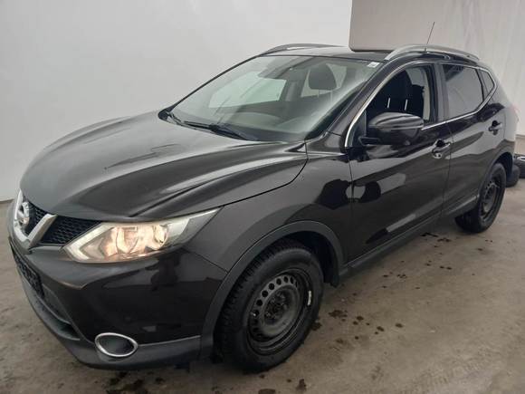 Vue de l’avant gauche